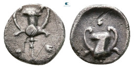 Calabria. Tarentum circa 280-228 BC. Obol AR