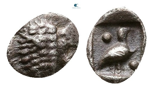 Ionia. Miletos circa 525-475 BC. 
Tetartemorion AR

6 mm, 0,14 g



Very ...