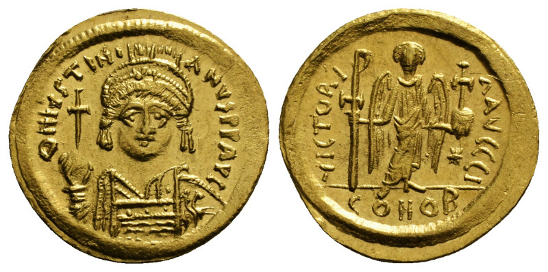 JUSTINIAN I (527-565). GOLD Solidus. Constantinople.
Obv: D N IVSTINIANVS P P AV...