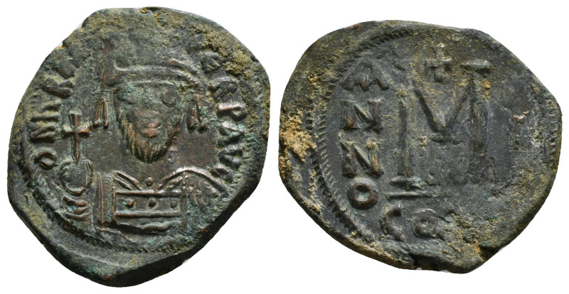 MAURICE TIBERIUS (582-602). Follis. Constantinople.
Obv: D N ΜΑVRI TIЬЄR P P AV....