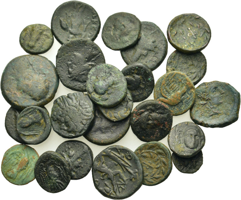 Lot of 25 Greek Æ coins, to be catalog. Lot sold as is, no return.