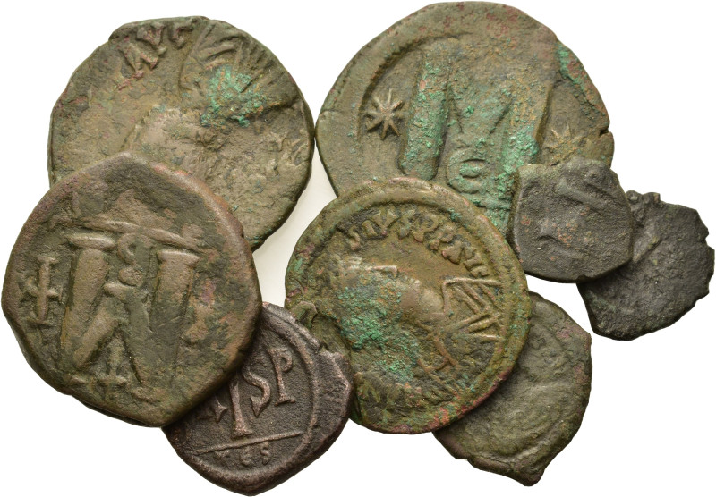 Lot of 8 Byzantine Æ coins, to be catalog. Lot sold as is, no return.