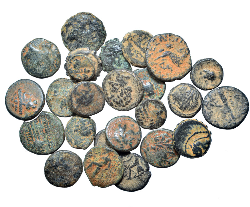 Group lot of circa 25 Ancient Greek coins, some repatinated. G - F. As seen, no ...