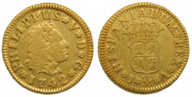 Felipe V (1700-1746). 1742. JA. 1/2 escudo. Madrid. (Cal. 572). Au 1,74 gr. Au. Grado: EBC-
