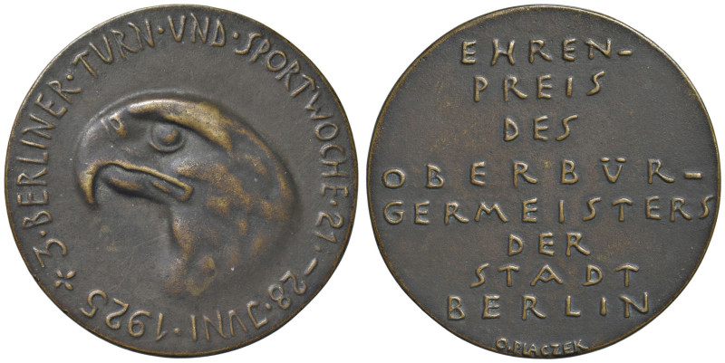 GERMANIA. Medaglia artistica coniata 1925 Premio onorario dell'associazione spor...