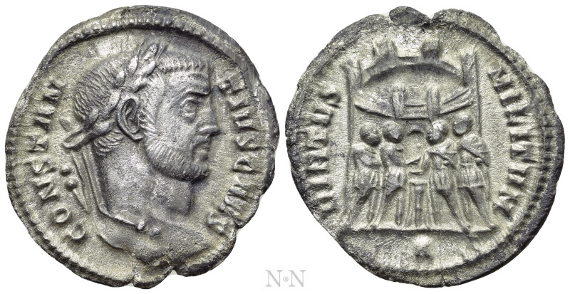 CONSTANTIUS I (Caesar, 293-305). Argenteus. Rome. 

Obv: CONSTANTIVS CAES. 
L...