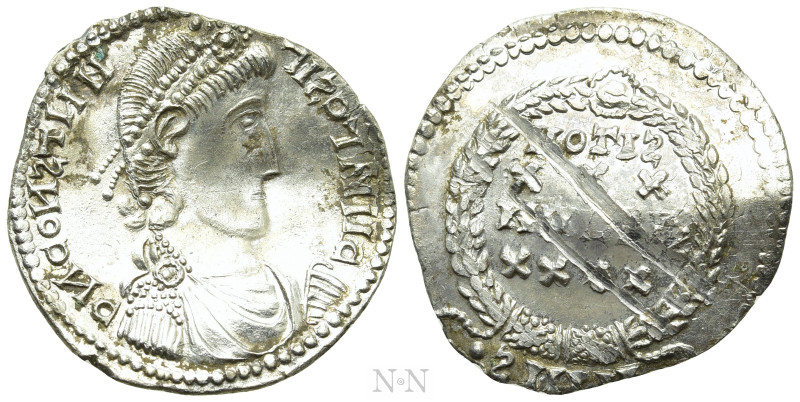 CONSTANTIUS II (337-361). Siliqua. Contemporary imitation of Sirmium. 

Obv: B...