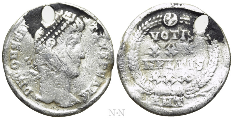 CONSTANTIUS II (337-361). Siliqua. Antioch. 

Obv: D N CONSTANTIVS P F AVG. 
...