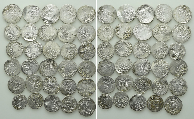 30 Islamic Dirhams. 

Obv: .
Rev: .

. 

Condition: See picture.

Weigh...