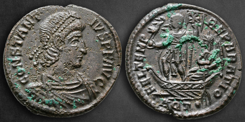 Constantius II AD 337-361. Aquileia
Follis Æ

23 mm, 6,14 g

CONSTANTIVS P ...