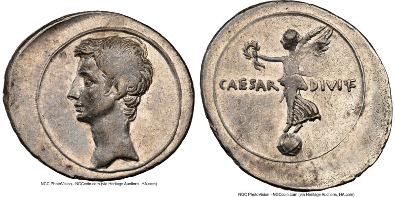 Octavian, as Imperator and Triumvir (43-30 BC). AR denarius (23mm, 3.59 gm, 10h)...