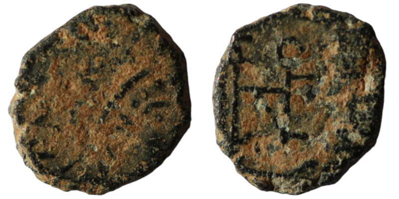 Anastasius I. (491-498 AD). Æ Nummus. Constantinople. Obv: diademed bust of Anas...