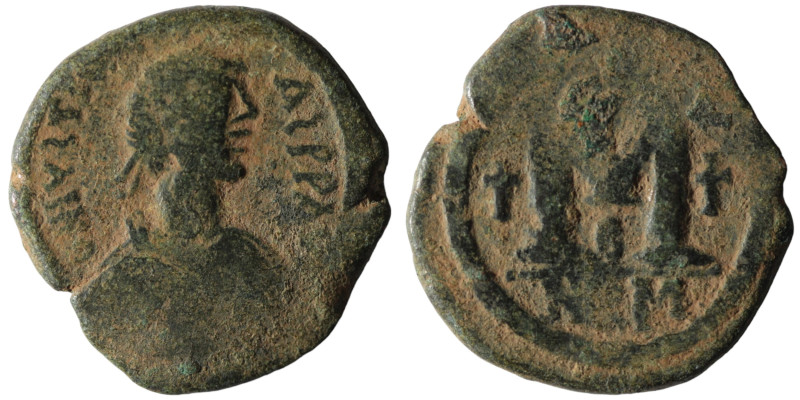 Anastasius I. (491-518 AD). Follis. Nikomedia. Obv: D N ANASTASIVS P P AVG. diad...