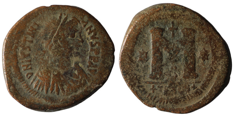 Justinian I. (527-565 AD) Æ Follis. Theoupolis. Obv: D N IVSTINIANVS PP AVI. dia...