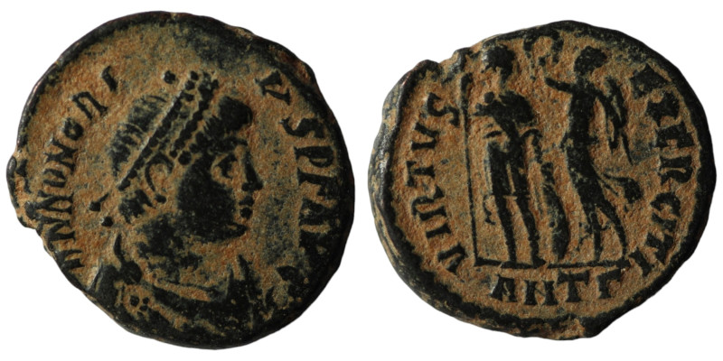 Honorius. (393-423 AD). Æ Follis. Antioch. 17mm, 3,57g