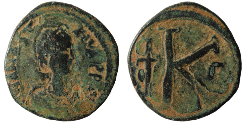 Anastasius I. (491-518 AD). 1/2 Follis. Antioch. Obv: D N ANASTAIUS P P AVG. dia...