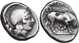 Greek Italy. Central and Southern Campania, Neapolis. AR Didrachm, 420-400 BC. Obv. Head of Athena right, wearing crested Attic helmet. Rev. NEOΠ[O] /...