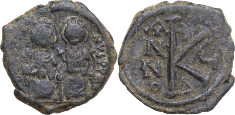 Justin II and Sophia (565-578). AE Half Follis, Nicomedia mint. RY 6 (575/6). Ob...