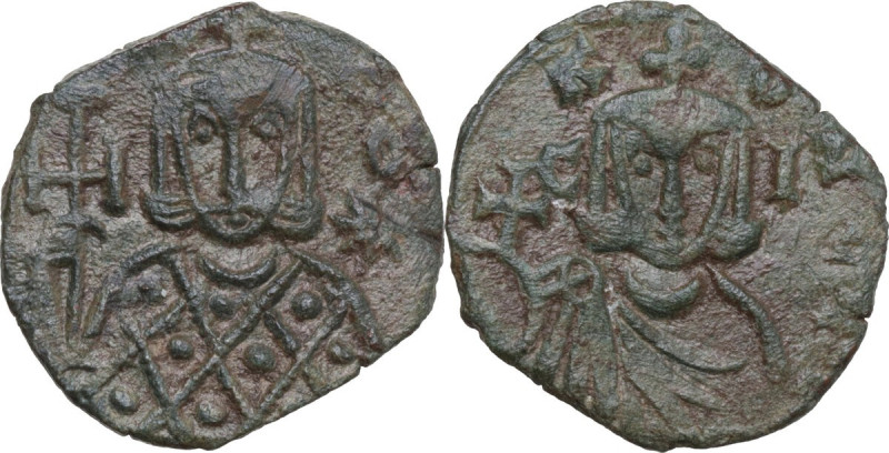 Leo V with Constantine (813-820). AE Follis, Syracuse mint. Obv. Crowned bust of...