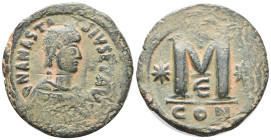 Anastasius I (491-518). Æ 40 Nummi (33mm, 15.84g). Constantinople, 498-518. Diademed, draped and cuirassed bust r. R/ Large M; cross above, star to l....