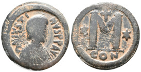 Justin I (518-527). Æ 40 Nummi (29mm, 14.07g). Constantinople. Diademed, draped and cuirassed bust r. R/ Large M; star to l. and r., cross above; […]/...