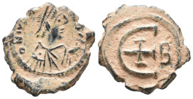 Justinian I (527-565). Æ 5 Nummi (15mm, 2.36g). Antioch, 542-546. Diademed and draped bust r. R/ Large Є with cross, B to r. Sear 241. VF