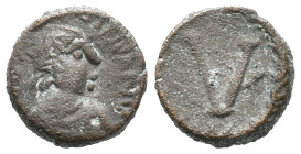 Justinian I (527-565). Æ 5 Nummi (12mm, 1.45g). Imitative (Sicilian?) mint, 538-565. Diademed, draped and cuirassed bust r. R/ Large V within wreath. ...