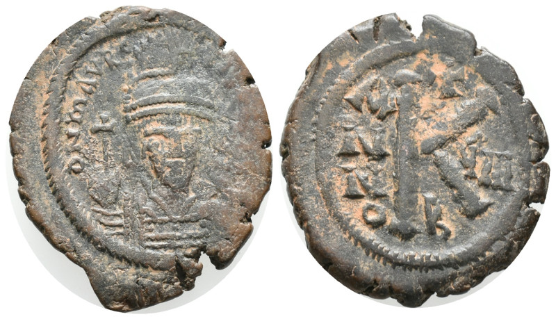 Maurice Tiberius (582-602). Æ 20 Nummi (25mm, 7.08g). Theoupolis (Antioch), year...