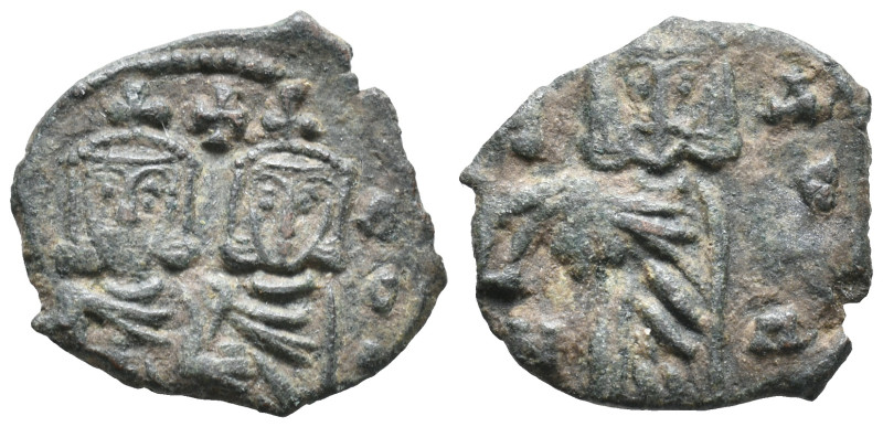 Constantine V (741-775). Æ 40 Nummi (18mm, 2.80g). Syracuse, 757-775. Crowned fa...