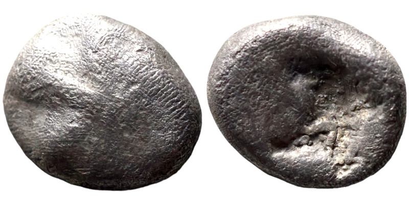 Greek coins 1-4 century bronze

7mm 0,66g