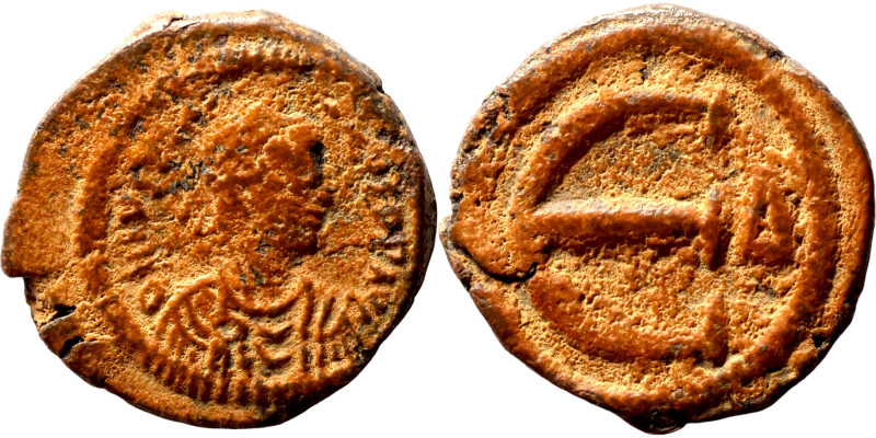 Byzantine Empire coin

17mm 2,77g