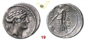 POMPONIA - Q. Pomponius Musa (66 a.C.) Denario. B. 22 Syd. 823 Cr. 410/8 A.V. 505 Ag g 3,76 Non comune q.SPL/BB+