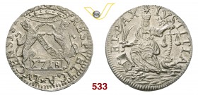 LUCCA REPUBBLICA (1369-1799) Barbone da 6 bolognini, 1718. D/ Corona sorretta da due pantere fra le quali una banda con LIBERTAS e data in cartella R/...