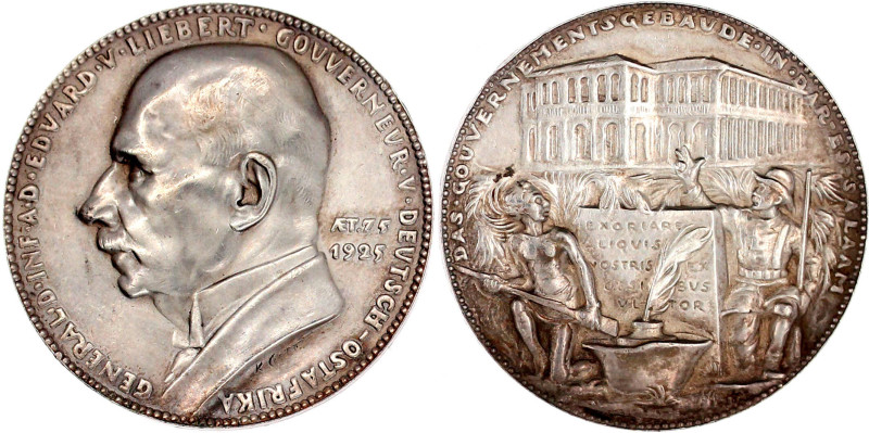 Silbermedaille 1925, v. Karl Goetz. Auf den 75. Geburtstag des ehemaligen Gouver...