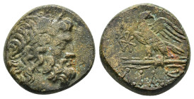 BITHYNIA. Dia.(Circa 85-65 BC).Ae.

Obv : Laureate head of Zeus to right.

Rev : ΔΙΑΣ.
Eagle standing left on thunderbolt, head right; monograms to le...