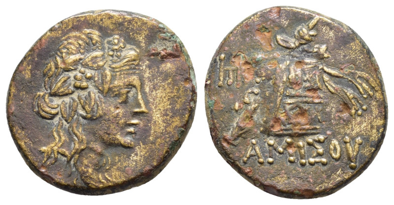 PONTOS. Amisos. Time of Mithradates VI.(Circa 105-90 or 90-85 BC). Ae.

Obv : He...