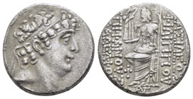 SELEUKID KINGS of SYRIA.Antioch.(40/39 BC).Tetradrachm.

Obv : Diademed head of Philip Philadelphus to right.

Rev : ΦΙΛΙΠΠΟΥ ΕΠΙΦΑΝΟΥΣ ΦΙΛΑΔΕΛΦΟΥ.
Ze...