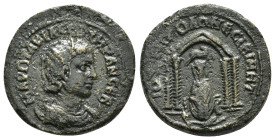 MESOPOTAMIA. Nisibis. Otacilia Severa (Augusta, 244-249). Ae.

Obv : MAP ΩTAKIΛ CEOYHPAN CEB.
Diademed and draped bust right, set on crescent.

Rev : ...