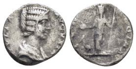 JULIA DOMNA.(Augusta, 193-217).Rome.Denarius.

Condition : Good very fine.

Weight : 2.98 gr
Diameter : 16 mm