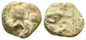 BYZANTINE LEAD SEAL.(Circa 7th-11th Century).Pb.

Condition : Good very fine.

Weight : 6.12 gr
Diameter : 17 mm