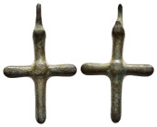 BYZANTINE EMPIRE.Bronze Cross.(8th-10th century).Ae.

Condition : Good very fine.

Weight : 1.79 gr
Diameter : 26 mm