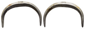 ANCIENT ROMAN SILVER EARRING.(3rd-4th century).Ar.

Condition : Good very fine.

Weight : 1.32 gr
Diameter : 24 mm