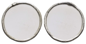 ANCIENT ROMAN SILVER EARRING.(3rd-4th century).Ar.

Condition : Good very fine.

Weight : 0.82 gr
Diameter : 19 mm
