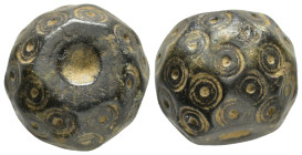 ANCIENT ISLAMIC BRONZE COMMERCİAL WEIGHTS (15th-19th).Ae.

Condition : Good very fine.

Weight : 56.94 gr
Diameter : 24 mm