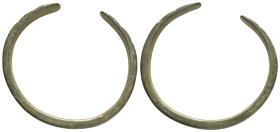 ANCIENT ROMAN BRONZE BRACELET.(1st- 3rd).Ae.

Condition : Good very fine.

Weight : 29.51 gr
Diameter : 62 mm