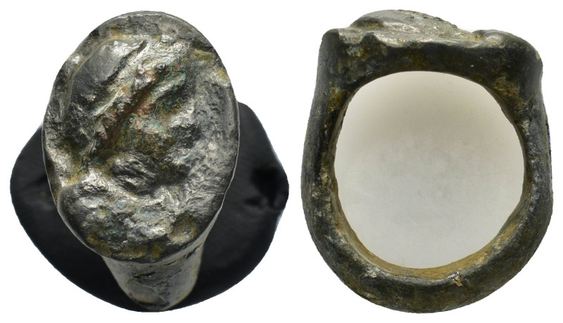 ANCIENT ROMAN BRONZE RING.(1st-2nd century).Ae.

Condition : Good very fine.

We...