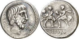 (89 a.C.). Gens Tituria. Denario. (Bab. 1) (Craw. 344/1a). Rayitas en reverso. 3,98 g. MBC+.