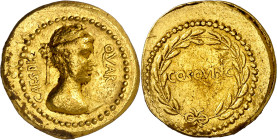 (44 a.C.). Julio César. Áureo. (Spink 1397) (Co. 20) (Craw. 481/1) (Calicó 42). 8,10 g. MBC.