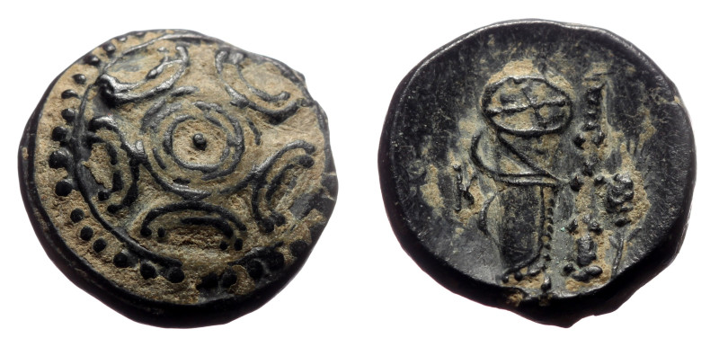 Bronze Æ
Greek coin
15 mm, 3,30 g