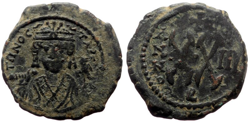 Follis Æ
Byzantine
31 mm, 8,05 g